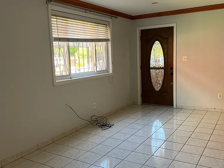 618 Geranium St NW #1 — Photo 7