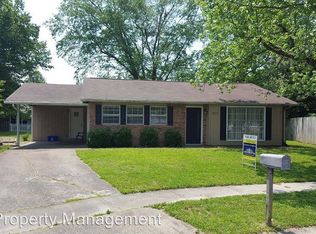 310 S Plover Dr, Carbondale, IL 62901
