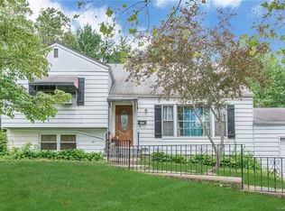 124 Remsen Rd, Yonkers, NY 10710