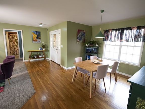 4th image of 177 Crosspark Dr