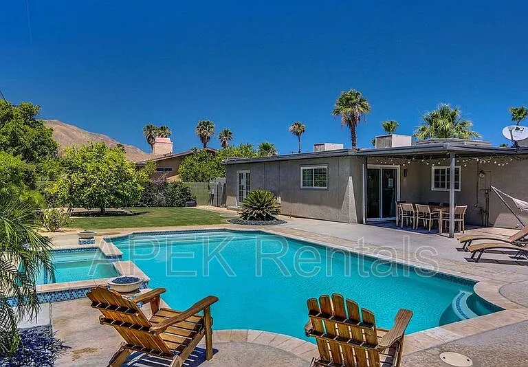 2415 E Finley Rd — Photo 30