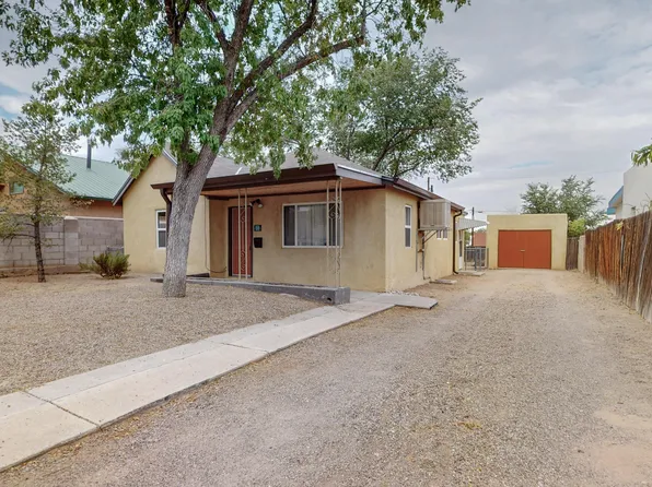 517 Dartmouth Dr SE, Albuquerque, NM 87106