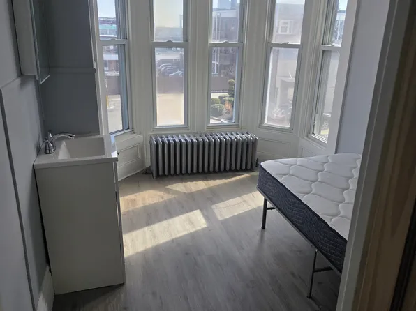 485 County St APT 18, New Bedford, MA 02740