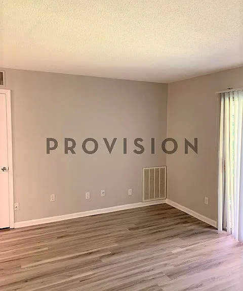 5305 Highway 58 — Photo 2