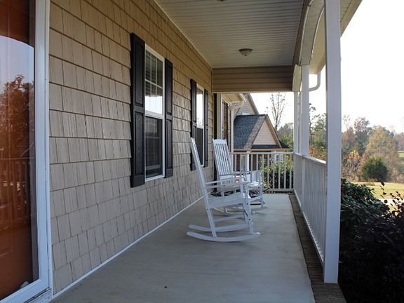 4th image of 3912 Keller Ct