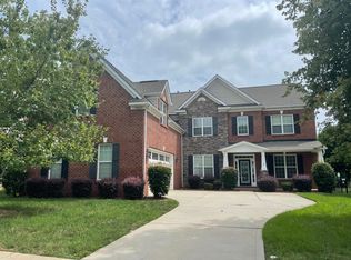 10217 Paxton Run Rd, Charlotte, NC 28277