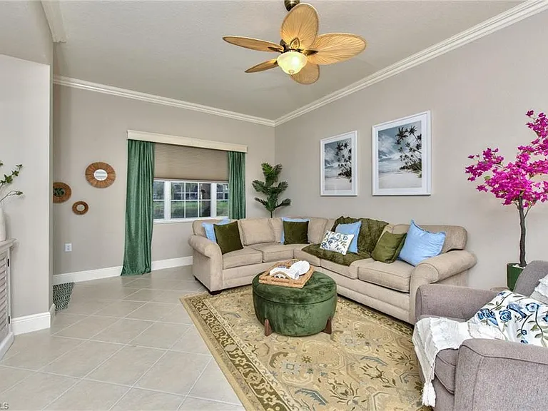 9242 Tesoro Ln #1-102 — Photo 12