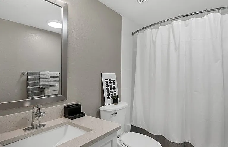 Promenade At Belleair Apartments — Photo 10