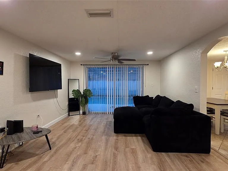 7340 Brentwood Dr — Photo 14