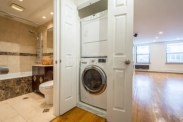 Rented by Brick&Mortar | media 23