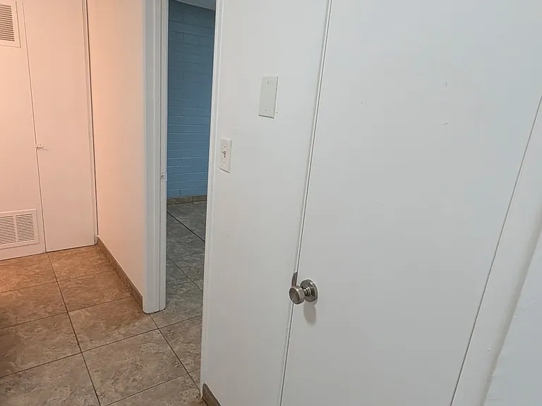 2053 N Alvernon Way #8 — Photo 9