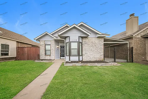 2133 Lonnie Ln Photo 1