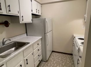 566 Dawson Ave APT 105, Pittsburgh, PA