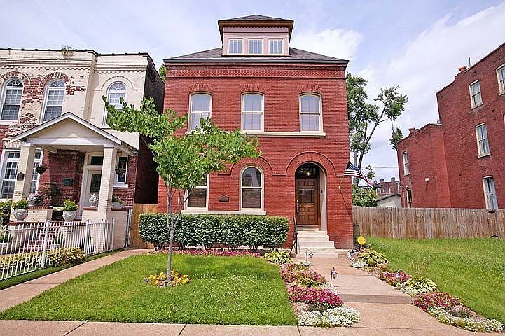1st image of 3227 California Ave