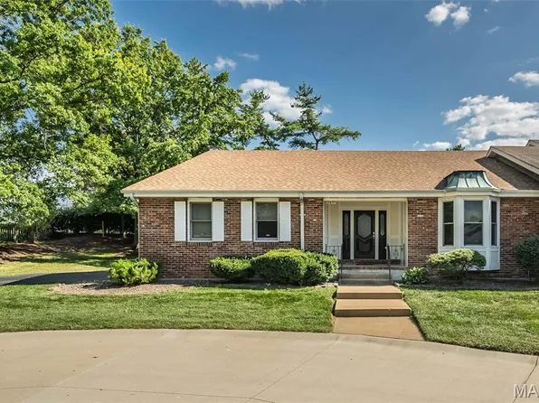 2477 Baxton Way, Chesterfield, MO 63017