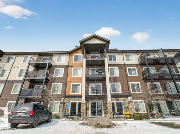 142 Ebbers Blvd NW #315, Edmonton, AB T5Y 3W2