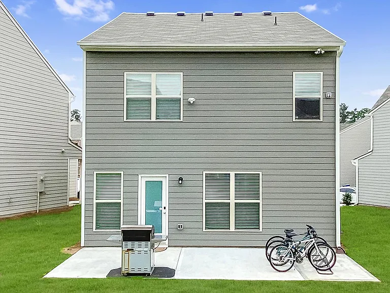 102 Charcoal Ives Dr — Photo 2