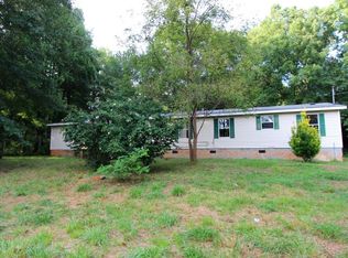 151 Southern Shores Rd, Jackson, GA 30233