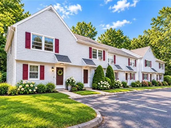 22 Apache Dr #B, Westerly, RI 02891