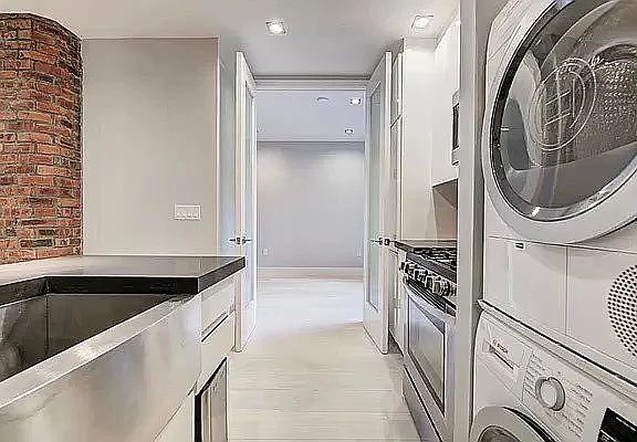 4th image of 195 Stanton St APT 5E1