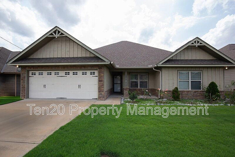 1st image of 130 Lee Road 2170