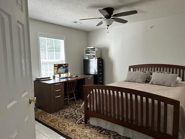 6118 Hedgecock Cir #3C — Photo 23