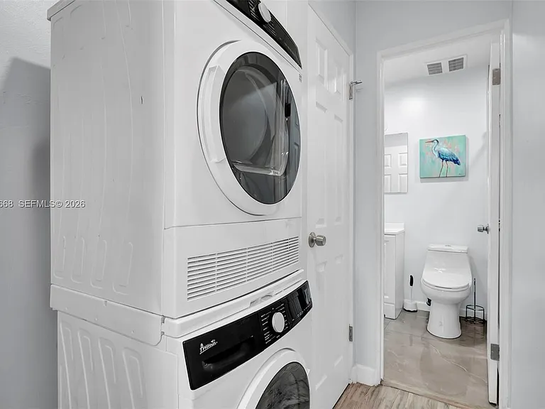 1716 SW 11th Ct #3 — Photo 13