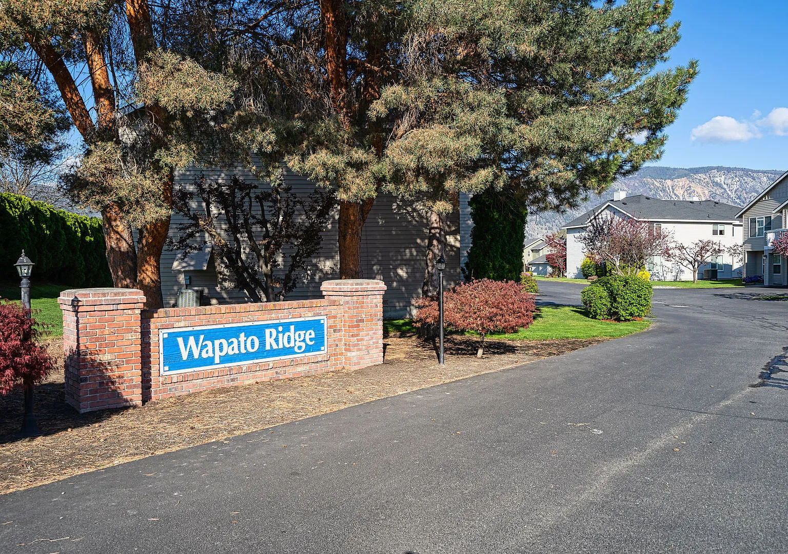 217 Parkway Drive - 1 — Photo 1