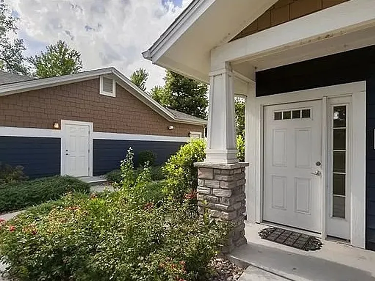 2109 Owens Ave #203 — Photo 10