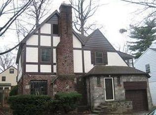 484 Fairidge Ter, Teaneck, NJ 07666