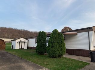 19 Carla Ave, McMechen, WV 26040
