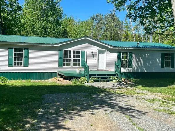 14 Amber Lane, Hudson, ME 04449