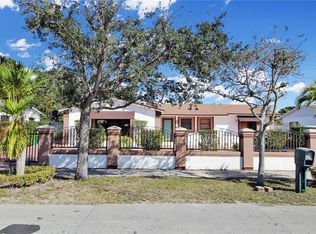 15221 SW 109th Ave, Miami, FL 33157