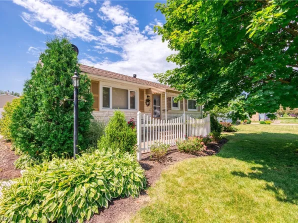 3245 Rayanna St NW, Massillon, OH 44646