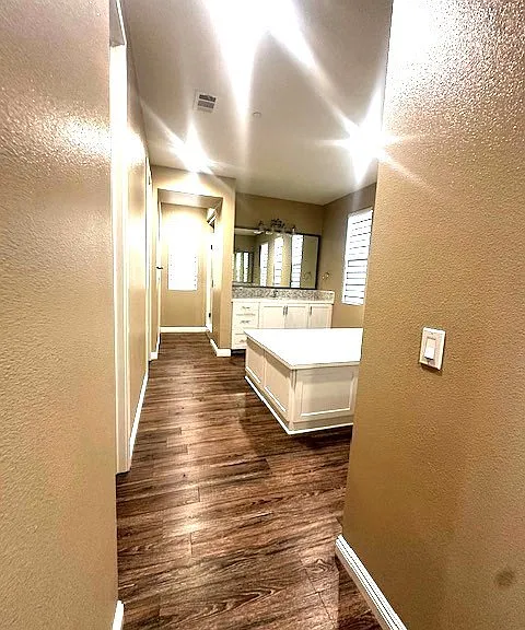 10041 Elizabeth Ln — Photo 12