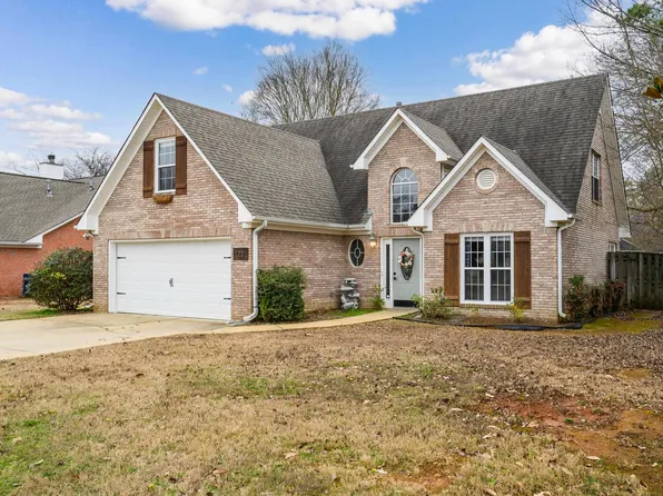 122 Roy Ct, Helena, AL 35080