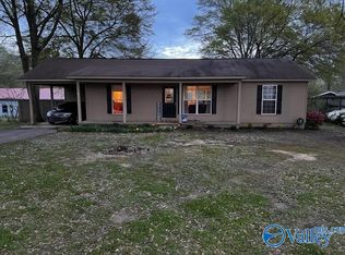 131 Couch Rd, Albertville, AL 35950