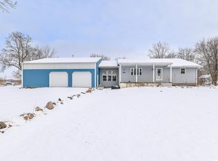 118 Locust St, Williamsfield, IL