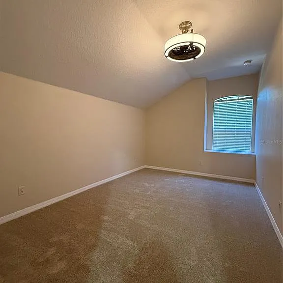 713 Bridgeford Crossing Blvd — Photo 33