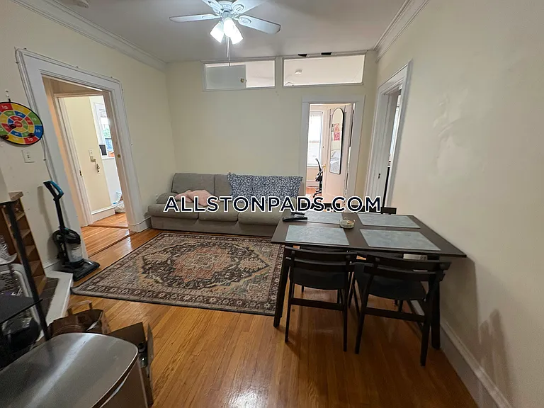 21 Park Vale Ave — Photo 15