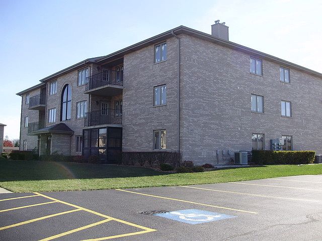 1st image of 13953 W Leamington Dr #1001