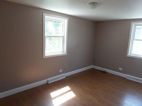3rd image of 2901 S 49th Ave #3