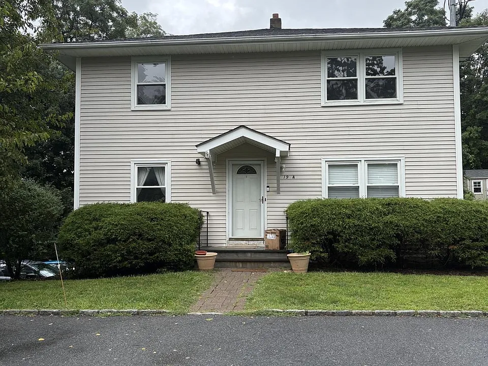 19 Pine Rd #B