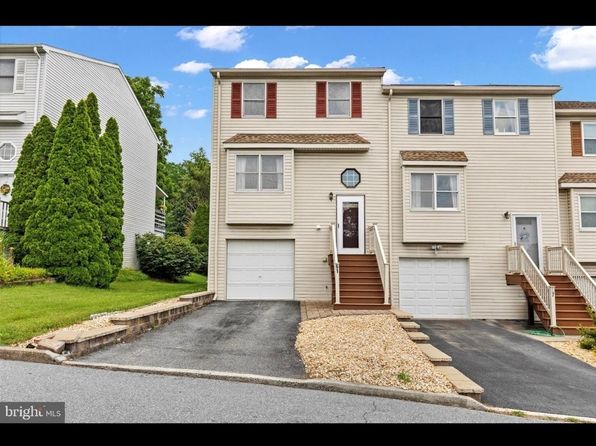 61 Lincoln Ave