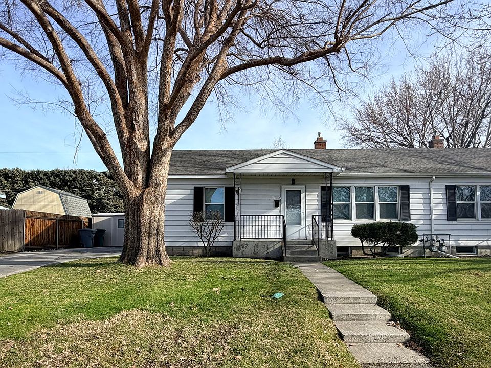 1st image of 1334 Hunt Ave