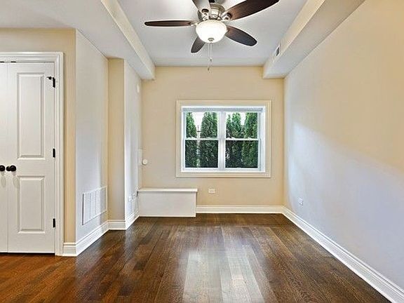 5th image of 4208 N Sacramento Ave #1FF