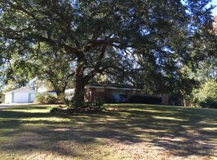 980 Camp Four Jacks Rd, Biloxi, MS 39532