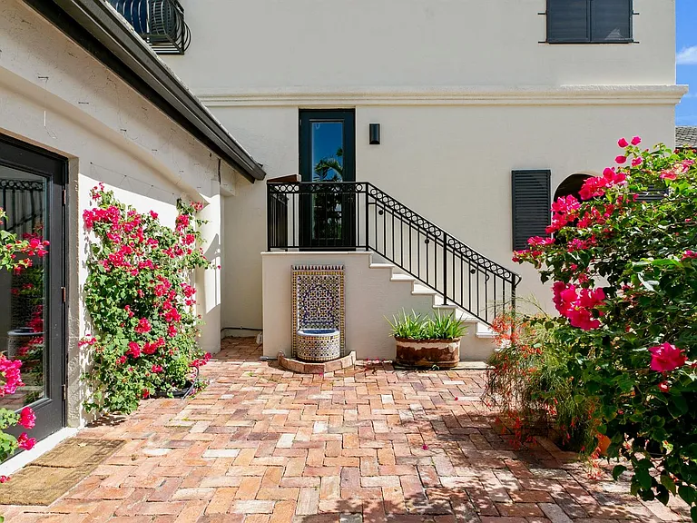 14710 Palm Beach Point Blvd — Photo 31