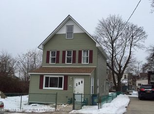 25 Harbor Rd, Staten Island, NY 10303