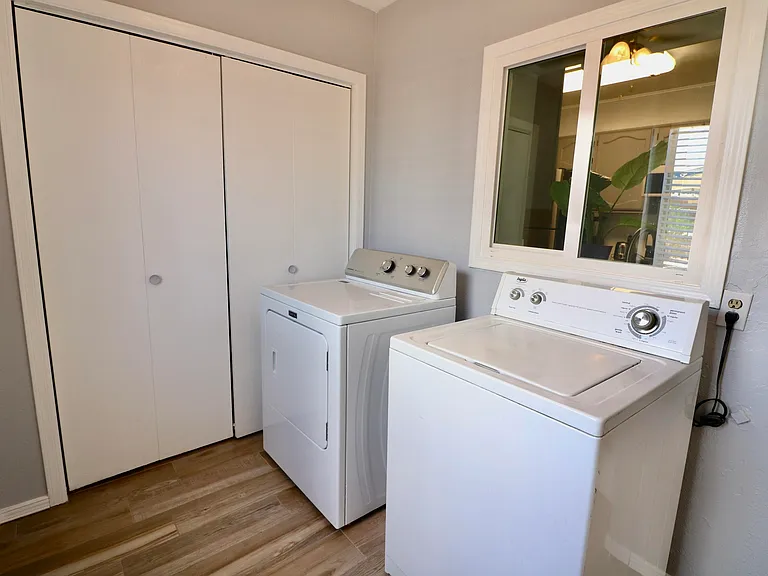1216 Brookhaven Dr — Photo 25